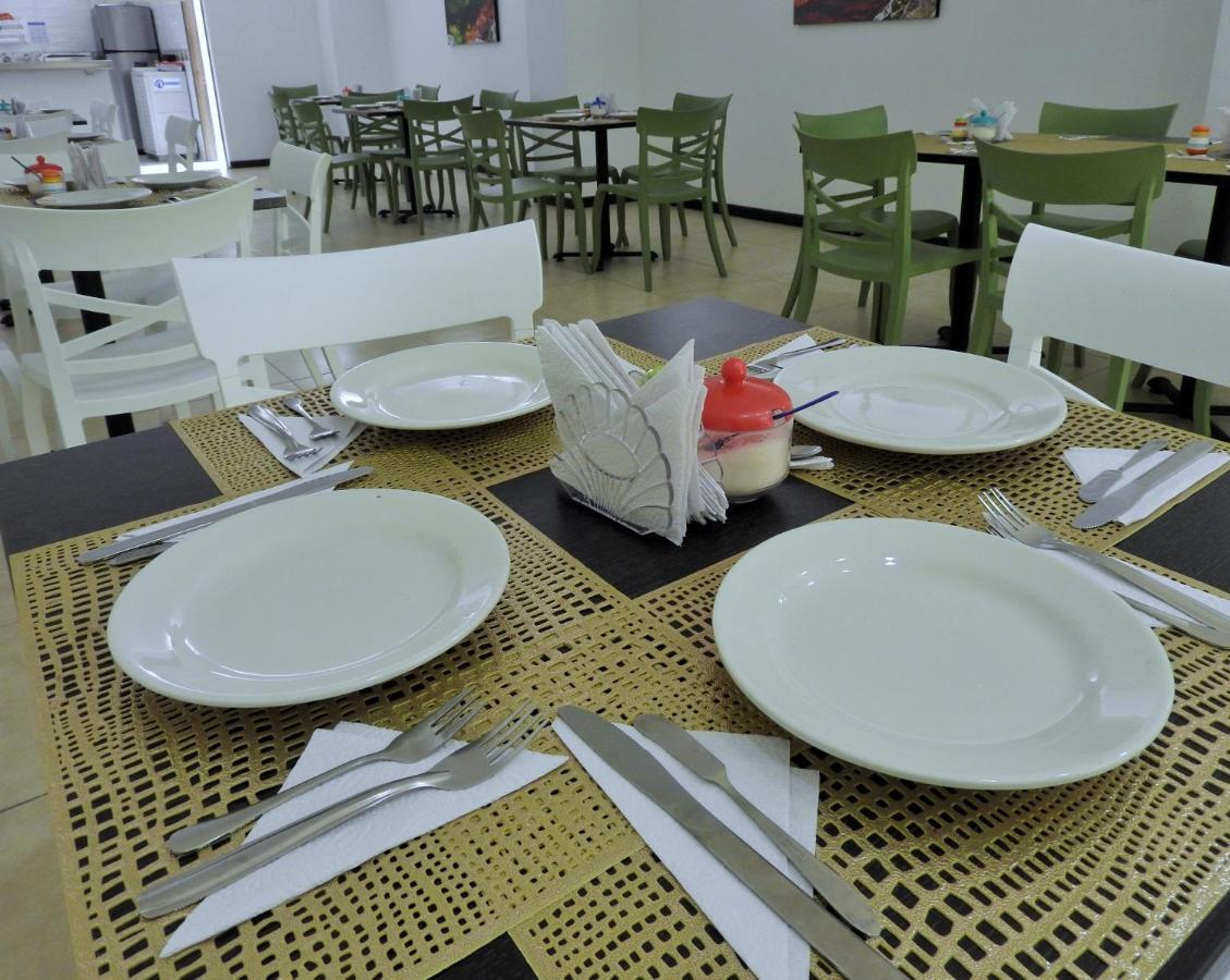 בוגוטה Hotel Portal De Los Andes מראה חיצוני תמונה